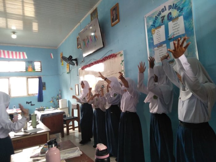 Bawa Semangat Sehat ke Kelas-Kelas, Aksi Energik Duta Aktivitas Fisik