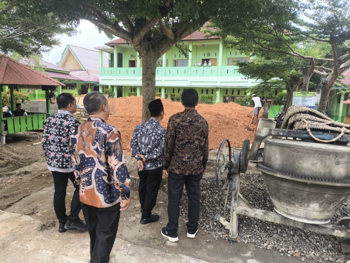 Monitoring Panggung Kreasi masandaPINTAR dan OMI: Komitmen Kemenag untuk Madrasah Maju