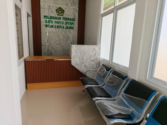 Wajah Baru Ruang PTSP, Langkah Nyata MTsN 2 Kota Jambi Tingkatkan Layanan