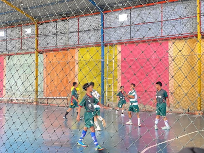 Tim Futsal MTsN 2 Kota Jambi Menang di Laga Perdana Aksioma ke-2 Tim Futsal MTsN 2 Kota Jambi Menang di Laga Perdana Aksioma ke-2