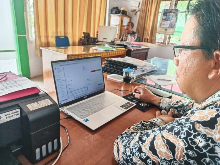 Dukung Gerakan Sadar Tertib Arsip, MTsN 2 Kota Jambi Pastikan Administrasi Makin Akuntabel Dukung Gerakan Sadar Tertib Arsip, MTsN 2 Kota Jambi Pastikan Administrasi Makin Akuntabel
