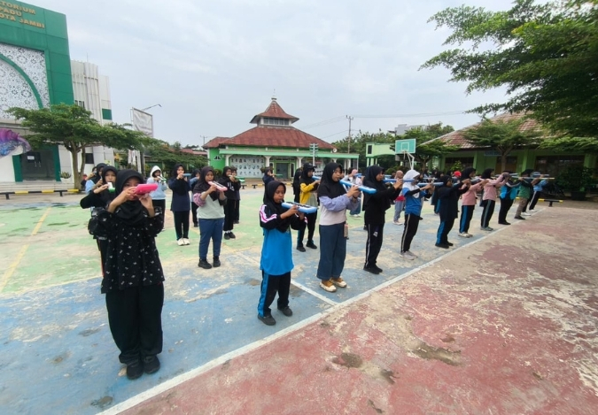 Finishing Serampang Laut, Drumband MTsN 2 Kota Jambi Siap Tampilkan Visual Atraktif
