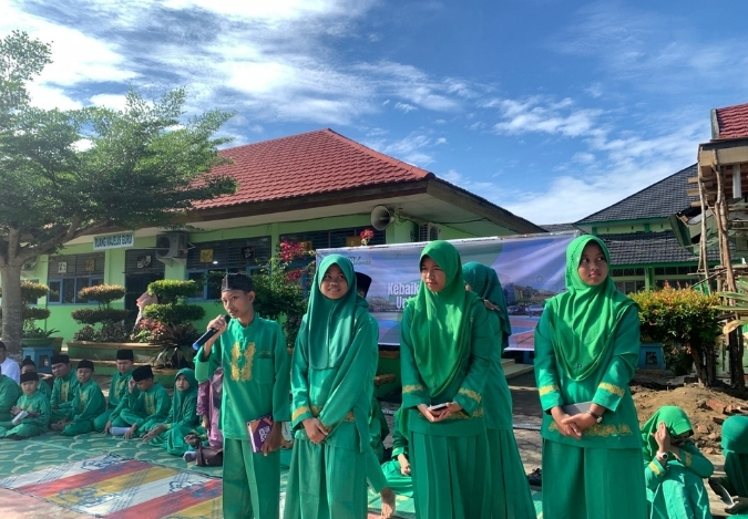 Duta P3LP MTsN 2 Kota Jambi: Sahabat Pertama Bagi Teman yang Butuh Dukungan