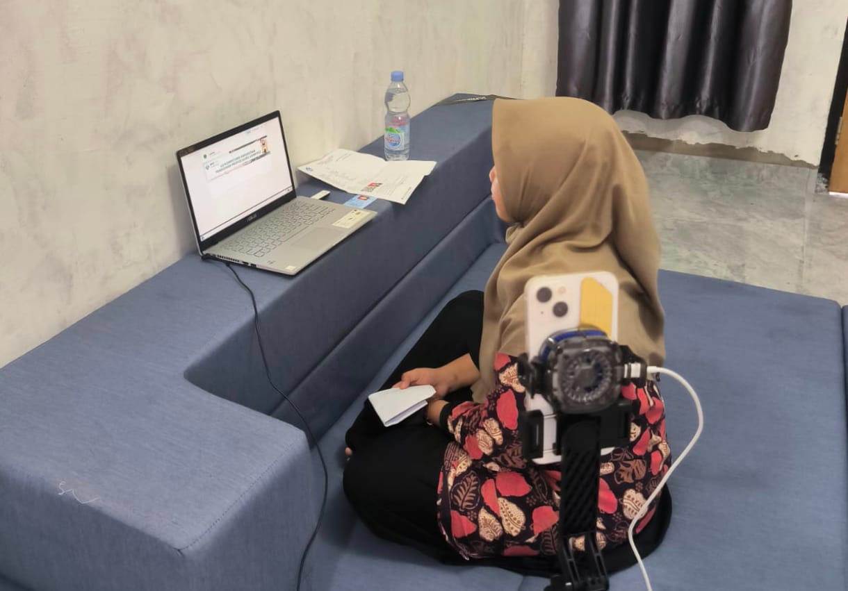 Ibu Titin Sumanty, S.Sn Ikuti UP PPG Sesi 2 di MTsN 2 Kota Jambi