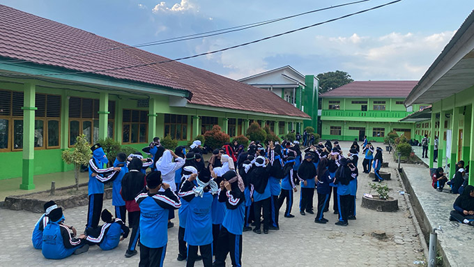 Cari Suara Hingga Bahas Hiking, PMR MTsN 2 Kota Jambi Makin Solid