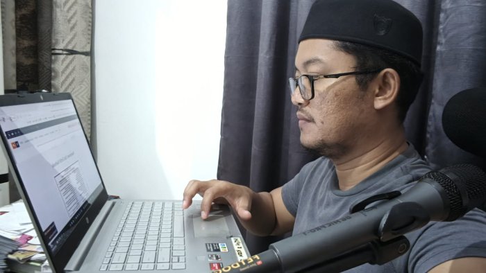 Kualitas Menu Website Ditingkatkan, MTsN 2 Kota Jambi Mantap Bersiap