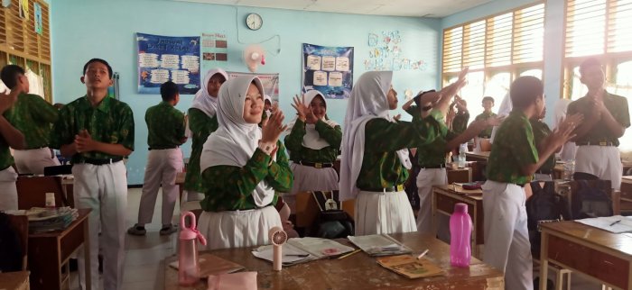 Gerakan Sehat di Tengah Belajar: Senam 6 Langkah Cuci Tangan