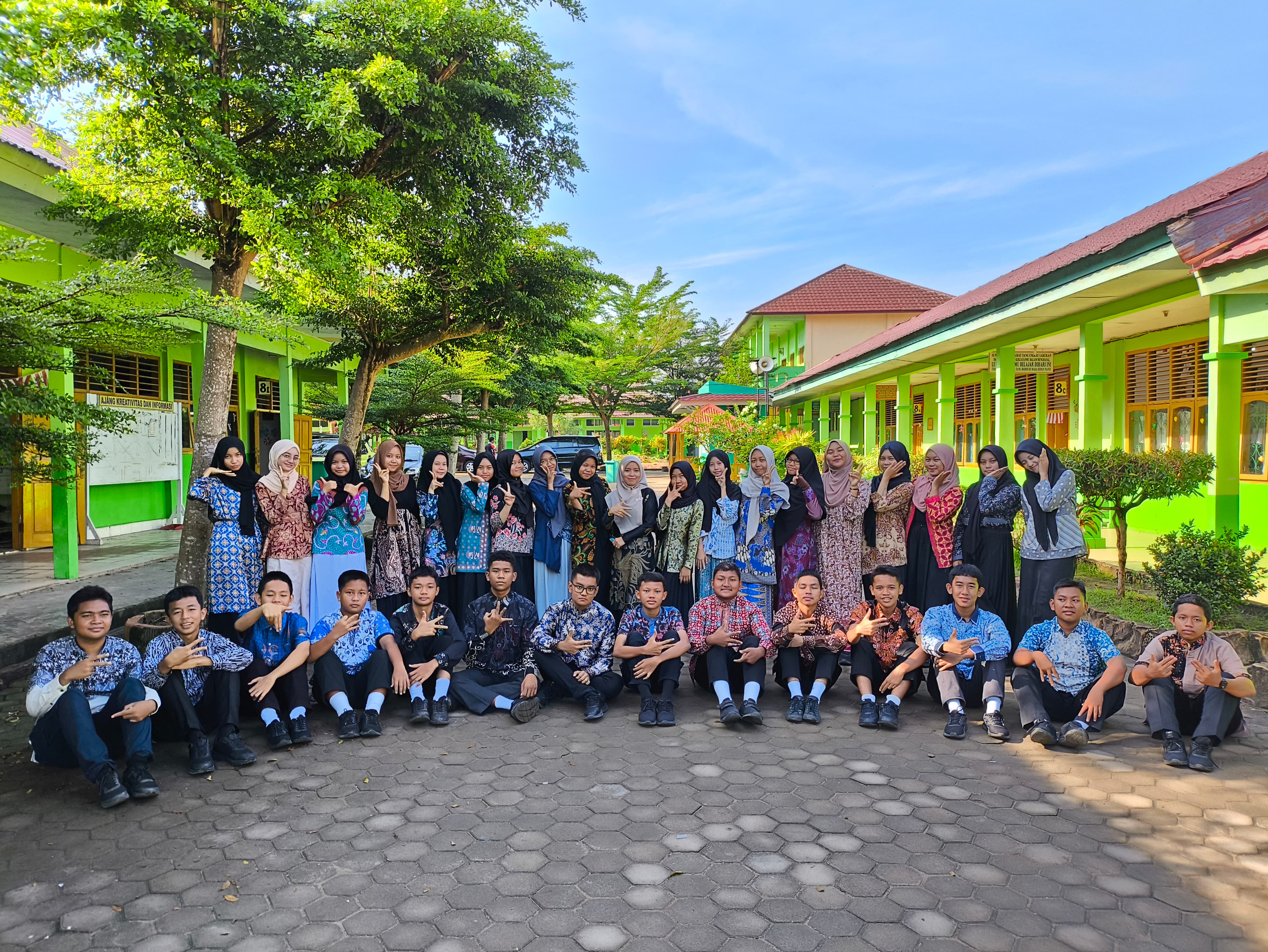 Makna dan Tujuan Hari Batik Nasional (Masanda PINTAR-Zona Integritas)