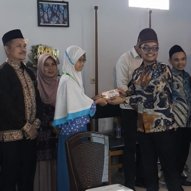 Peringkat 1 CBT SPMB 2025 MTsN 2 Kota Jambi! Begini Rahasia Sukses Pasha Zhafira