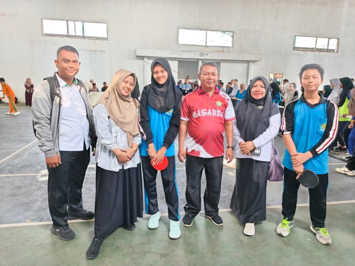 Tim Tenis Meja MTsN 2 Kota Jambi Melaju ke Semifinal Aksioma ke-2
