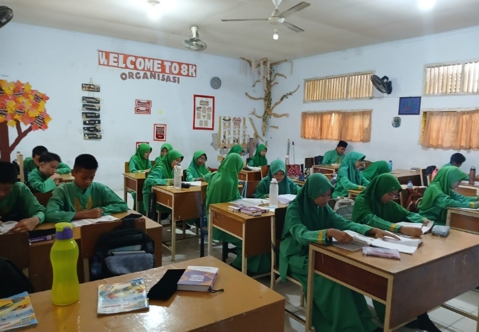 8K dan Latihan Soal IPA: Serius dan Semangat!