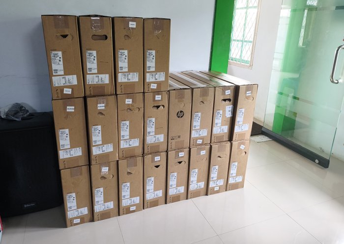 Hasil Kerja Sama Komite dan Orang Tua Siswa: 20 Unit Komputer AIO Resmi Tiba di MTsN 2 Kota Jambi Hasil Kerja Sama Komite dan Orang Tua Siswa: 20 Unit Komputer AIO Resmi Tiba di MTsN 2 Kota Jambi