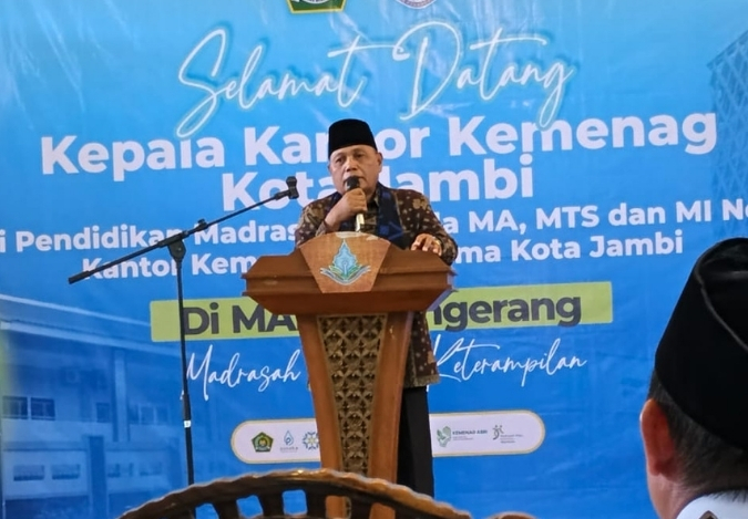 Rombongan Kemenag Kota Jambi Lakukan Studi Tiru ke MAN 4 Banten