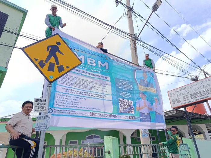 Persiapan PMB MTsN 2 Kota Jambi Dimulai, Spanduk Informasi Terpasang di Lokasi Strategis
