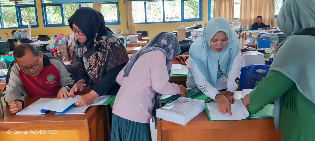 Persiapan Penilain Kinerja Kepala Madrasah (PKKM) MTsN 2 Kota Jambi (Zona Integritas)