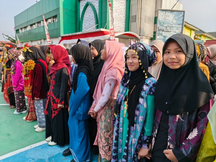 Semarak Nusantara di MTsN 2 Kota Jambi