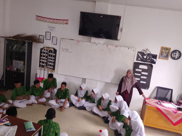 Misi Rahasia di Kelas 7H: Mafia Game Uji Fokus dan Strategi