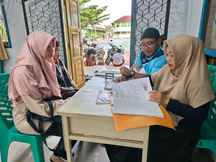 Libur Bukan Halangan, Panitia PMB Tetap Layani Pendaftaran Calon Siswa