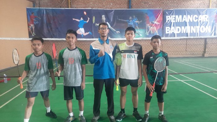 Tim Ganda Putra dan Putri MTsN 2 Kota Jambi Lolos ke Babak Berikutnya: Semangat Tinggi di Pemancar Sport Telanaipura