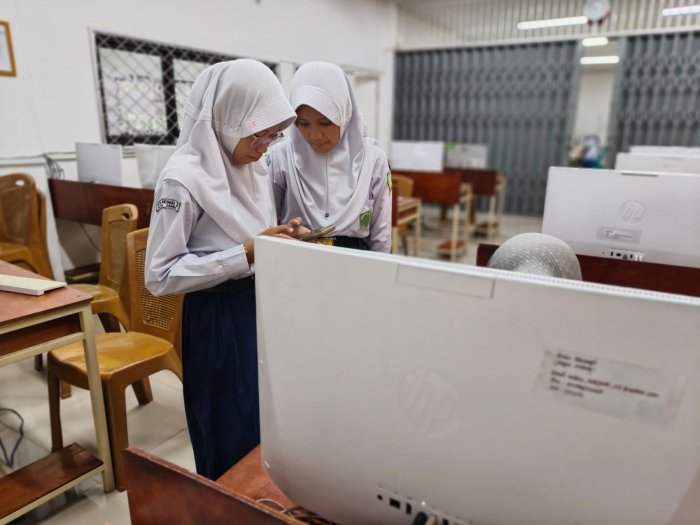 Kendala Jaringan Terulang, ASAS MTsN 2 Kota Jambi Tetap Berjalan Lancar