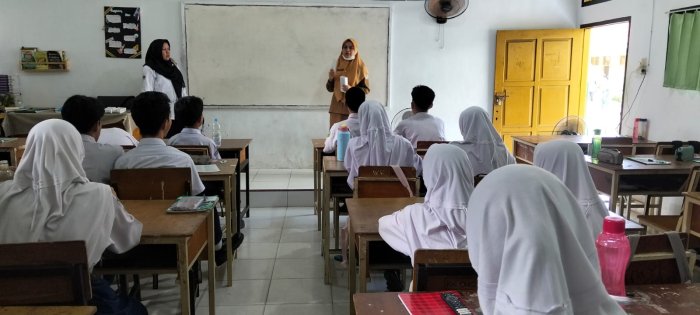 Menuju Remaja Sehat: MTsN 2 Kota Jambi Gelar Skrining HB dan Sosialisasi Zat Besi