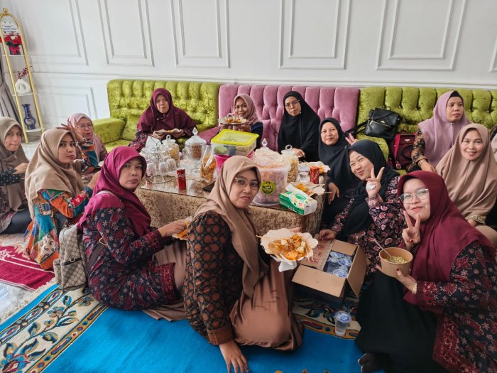 Silaturahmi Lebaran Warga MTsN 2 Kota Jambi Berlanjut