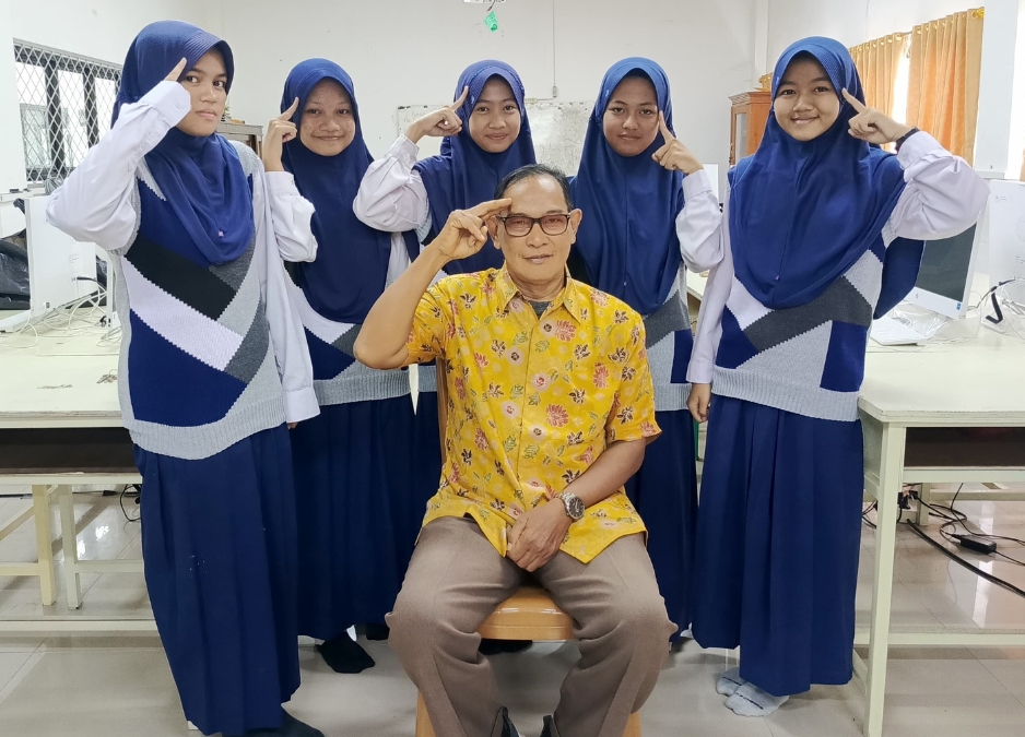 Giliran Tim IPS MTsN 2 Kota Jambi Berlaga di OSN 2025