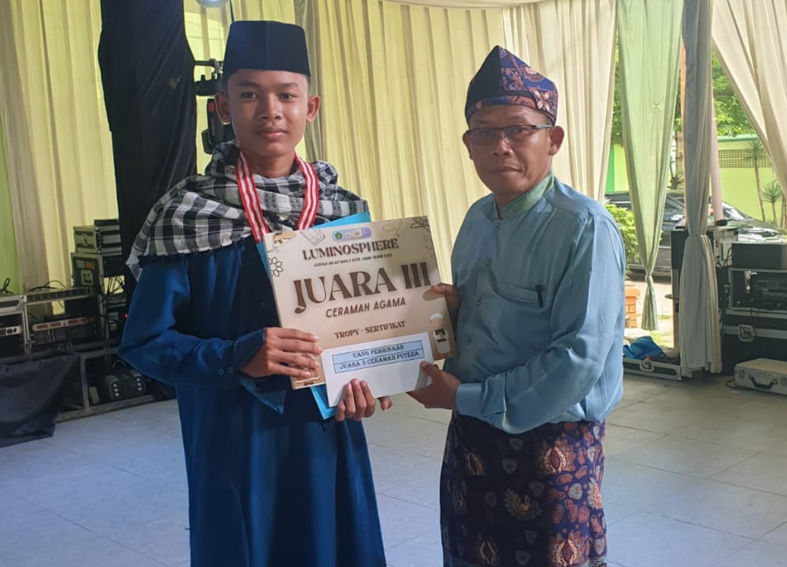 Langkah Fathir Dzikri Pratama di Jalan Dakwah Torehkan Prestasi Ceramah Agama