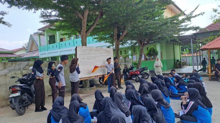 Gerakan Tangan, Pesan Tersampaikan: Pramuka Latih Semaphore