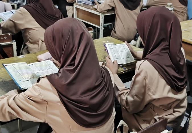 Sejukkan Pagi dengan Tilawah, Kelas 8C Lantunkan Surah Al-Insyirah
