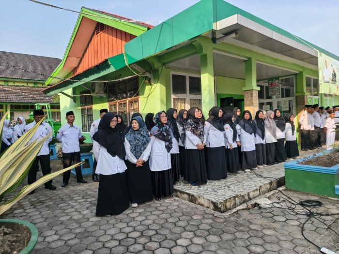 Menakar Jam Kerja: Bedah Aturan Baru Beban Tugas Guru Madrasah