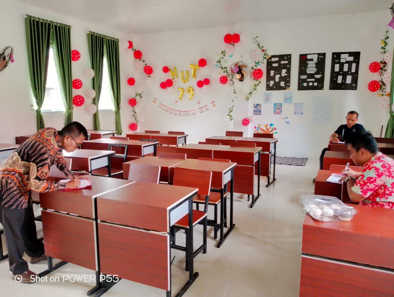 Lomba 17 Semarak di MTsN 2 Kota Jambi