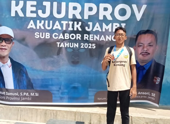 Eric Eduardo Raih Prestasi di Kejurprov Renang Jambi