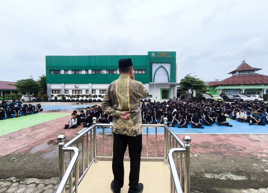 Libur Tiba, Silaturahmi Bahagia, Belajar Kembali Dengan Gembira Libur Tiba, Silaturahmi Bahagia, Belajar Kembali Dengan Gembira