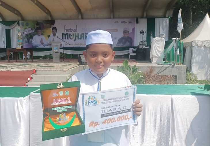 RD. M. Daffa Ramadhani Ukir Prestasi di Pentas FASI Kota Jambi RD. M. Daffa Ramadhani Ukir Prestasi di Pentas FASI Kota Jambi