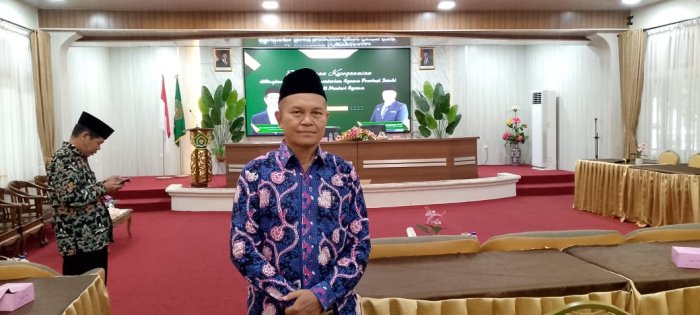 Kepala MTsN 2 Kota Jambi Ikuti Pembinaan Kepegawaian oleh Staf Ahli Menteri Agama RI
