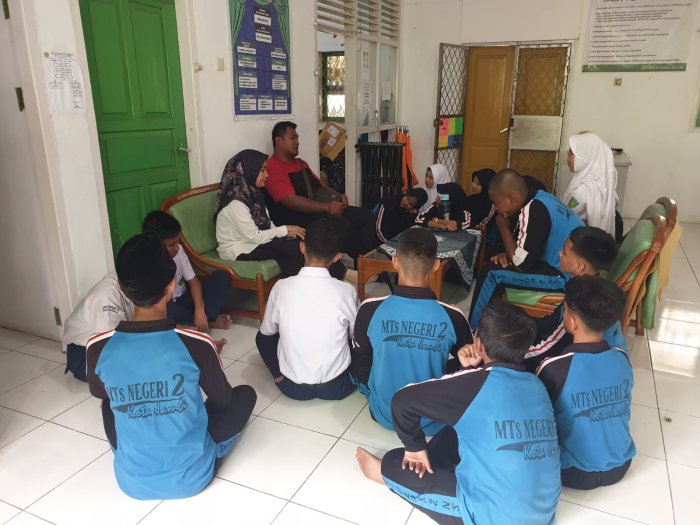 Tim Pramuka MTsN 2 Kota Jambi Susun Strategi Aksioma: Siap Tampil Tangguh dan Kreatif Tim Pramuka MTsN 2 Kota Jambi Susun Strategi Aksioma: Siap Tampil Tangguh dan Kreatif