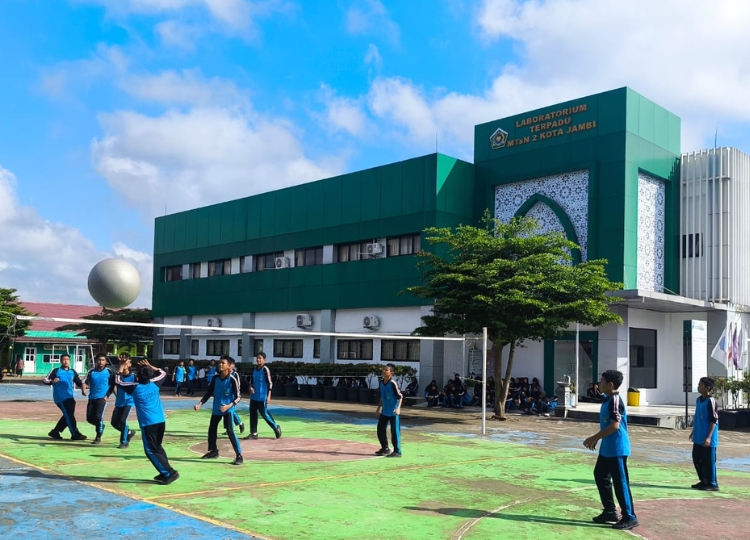 Semarak Final 3 Lomba di Classmeeting Hari Ke-4