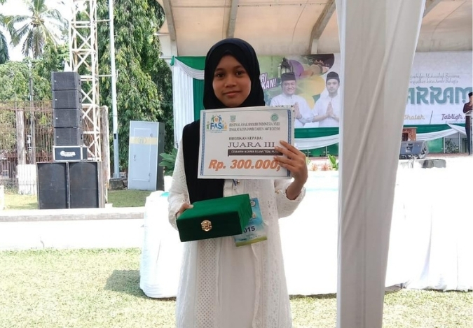 Salsabilah Adiva Putri Sabet Juara 3 Lomba Ceramah FASI Kota Jambi