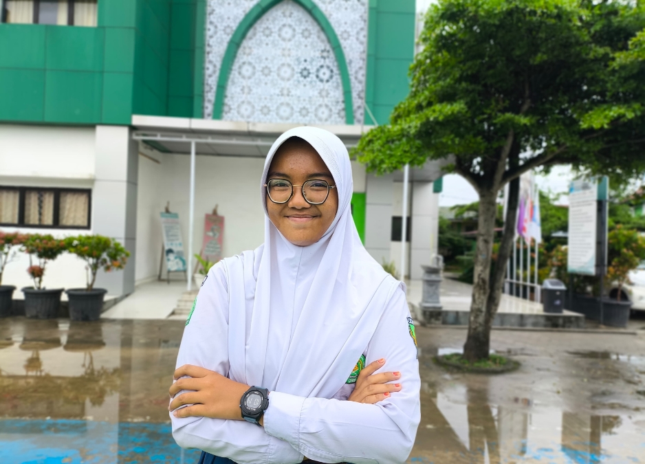 Lutfia Zahra Talita Membuka Gerbang Impian di SMAN Titian Teras Jambi