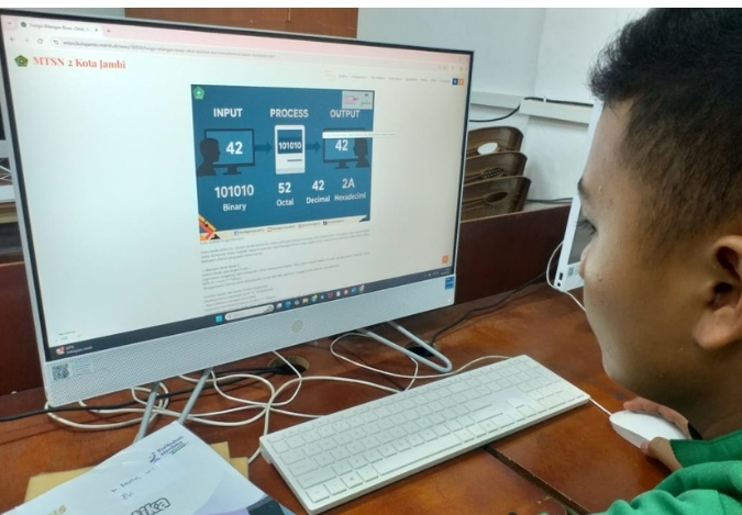 Belajar Informatika Lebih Mudah, Web Madrasah Turut Berperan