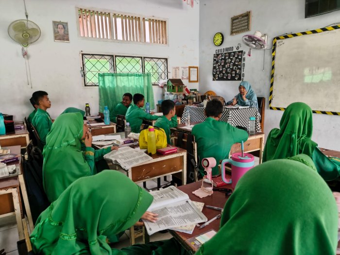 Pembelajaran Teks Rekon Faktual: Dari Materi ke Video Kreatif