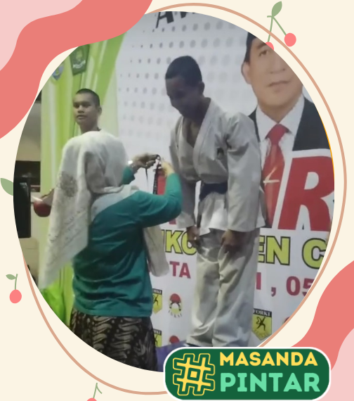 Gemilang! Rosyid Farros Marpaung Raih Juara di Festival MKC Open Championship Jambi Gemilang! Rosyid Farros Marpaung Raih Juara di Festival MKC Open Championship Jambi