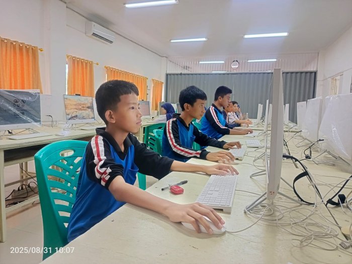 MTsN 2 Kota Jambi Gelar Simulasi OMI 2025: Langkah Strategis Menuju Prestasi Nasional