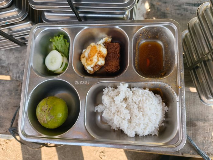 Mengintip Ragam Menu Program Makan Bergizi Gratis di MTsN 2 Kota Jambi