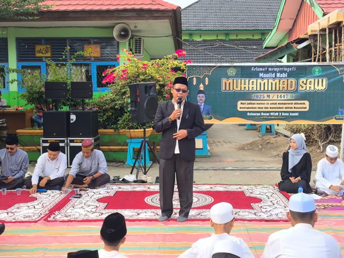 Ceramah Maulid Nabi Bersama Ustadz Ali Imron: Sukses Menurut Rasulullah, Semangat Menurut Masanders Ceramah Maulid Nabi Bersama Ustadz Ali Imron: Sukses Menurut Rasulullah, Semangat Menurut Masanders