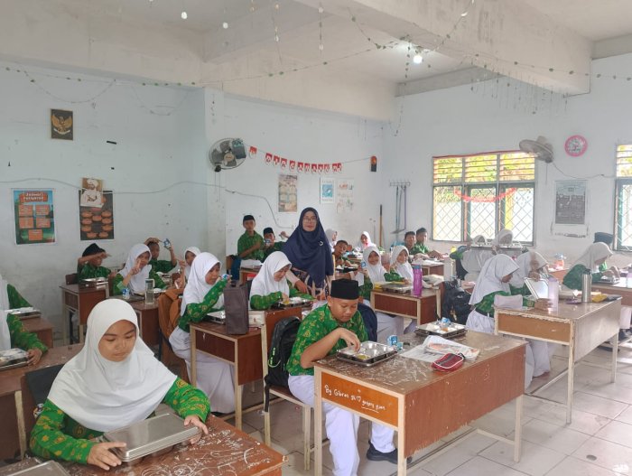 MBG 7B: Makan Bergizi Jadi Momen Ceria, Tertib, dan Penuh Makna
