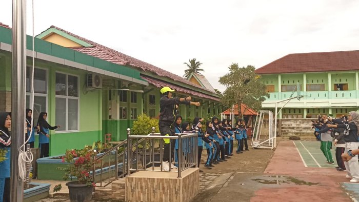 Semangat Pagi di MTsN 2 Kota Jambi: Ratusan Siswa, Guru dan Tendik Kompak Bergerak Bersama