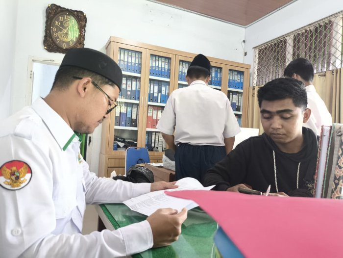 Waka Humas MTsN 2 Kota Jambi Terima Undangan Lomba Storytelling: Gentala Arasy Bersama Bank Indonesia