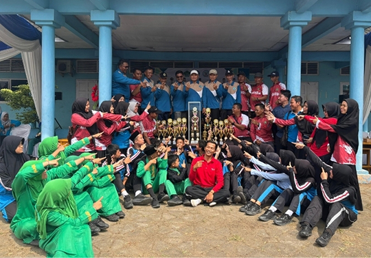 Senyum Bahagia Kontingen MTsN 2 Kota Jambi Warnai Akhir Aksioma 2025